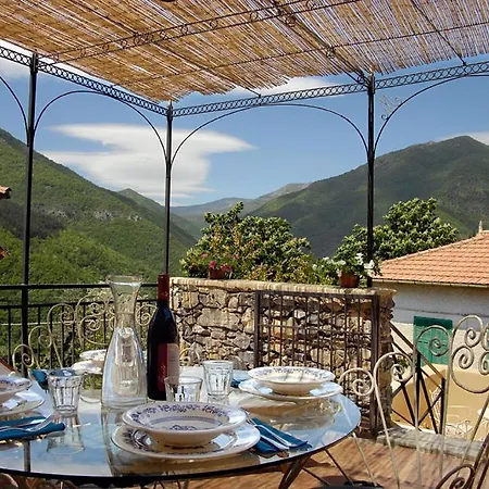 Alojamento de Acomodação e Pequeno-almoço La Casa Dei Nonni Castelbianco *