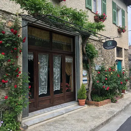 Alojamento de Acomodação e Pequeno-almoço La Casa Dei Nonni Castelbianco Colletta