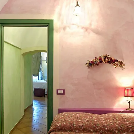La Casa Dei Nonni Castelbianco Bed and breakfast *
