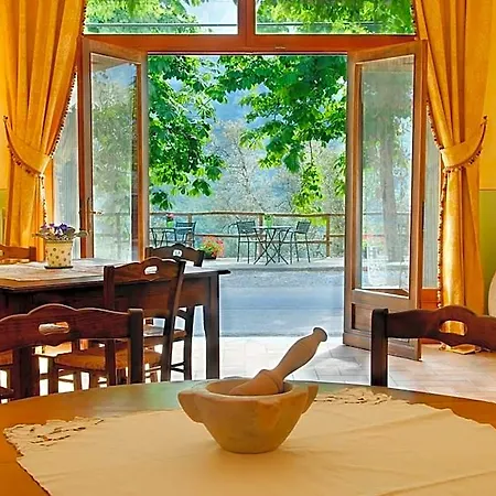 לינה וארוחת בוקר La Casa Dei Nonni Castelbianco Colletta