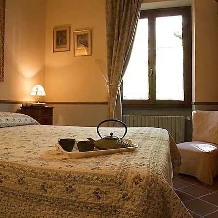 La Casa Dei Nonni Castelbianco Bed and breakfast Colletta