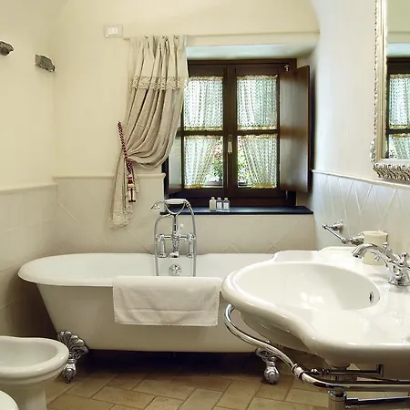 La Casa Dei Nonni Castelbianco Отель типа 