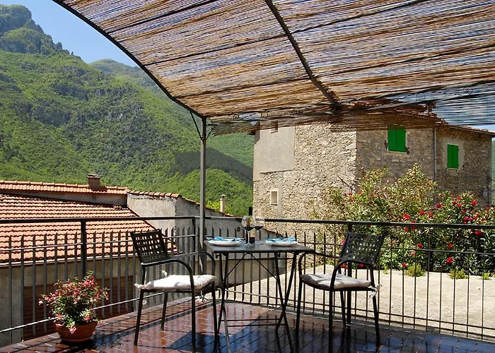 La Casa Dei Nonni Castelbianco Colletta